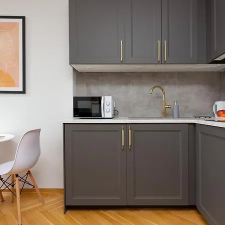 Old Town By Renters *